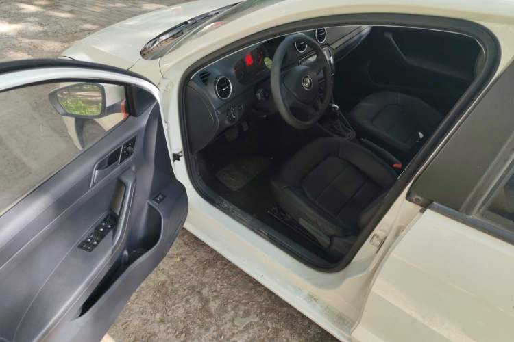 Used Volkswagen Jetta 2017 1.5L Automatic Fashion Model Driver Seat