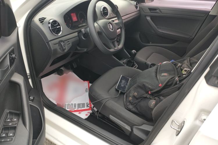 Used Volkswagen Jetta 2017 1.5L Manual Fashion Edition Driver Seat