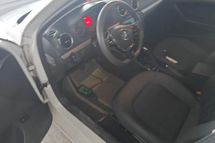 Used Volkswagen Jetta 2017 1.5L Automatic Comfort Model Driver Seat