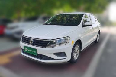 Used Volkswagen Jetta 2017 1.5L Manual Fashion Edition