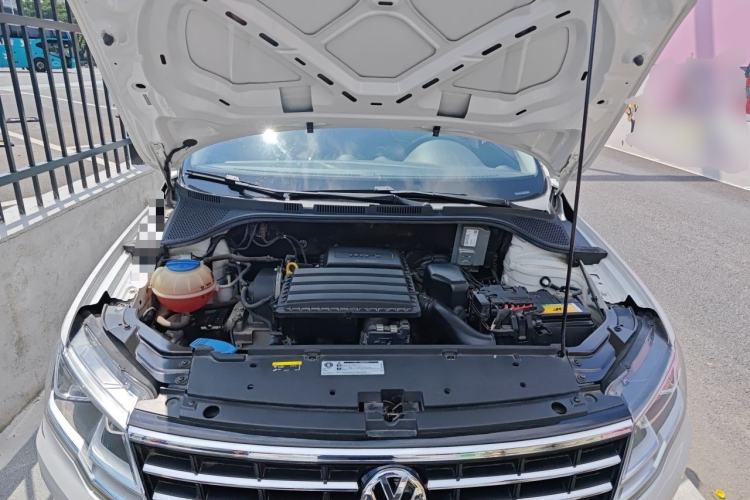 Used Volkswagen Jetta 2017 1.5L Manual Comfort Model Engine Bay