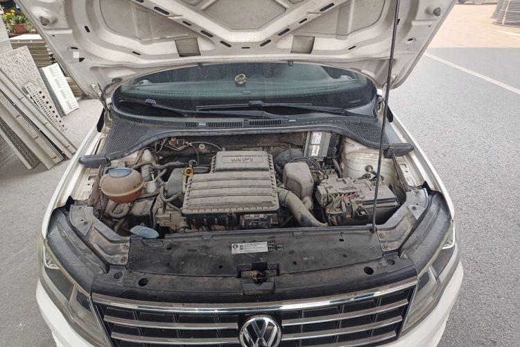 Used Volkswagen Jetta 2017 1.5L Manual Comfort Model Engine Bay