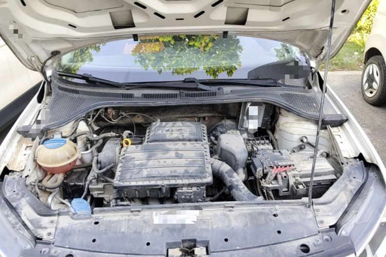 Used Volkswagen Jetta 2017 1.5L Manual Fashion Edition Engine Bay
