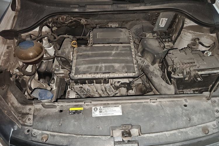 Used Volkswagen Jetta 2017 1.4L Manual Fashion Edition Engine Bay