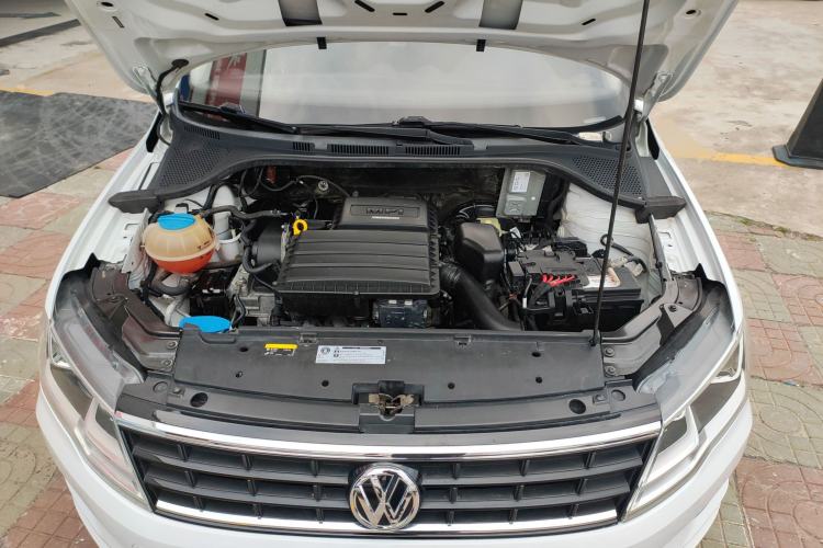 Used Volkswagen Jetta 2017 1.5L Automatic Fashion Model Engine Bay
