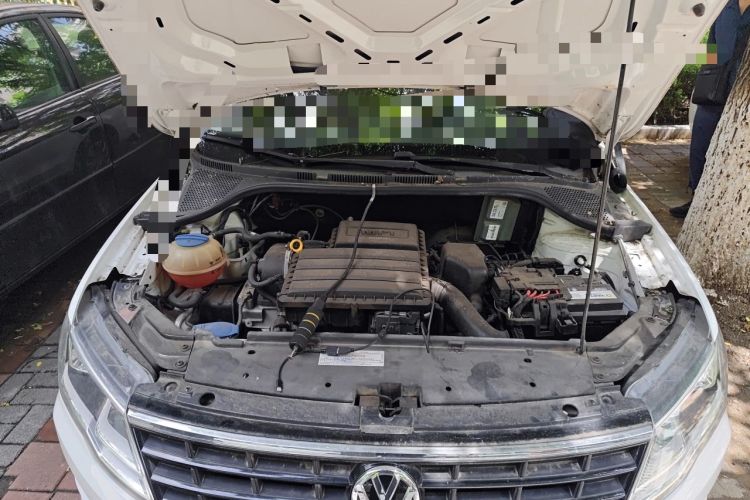 Used Volkswagen Jetta 2017 1.5L Automatic Fashion Model Engine Bay