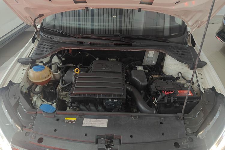 Used Volkswagen Jetta 2017 1.5L Automatic Fashion Model Engine Bay