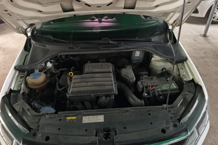Used Volkswagen Jetta 2017 1.5L Manual Fashion Edition Engine Bay