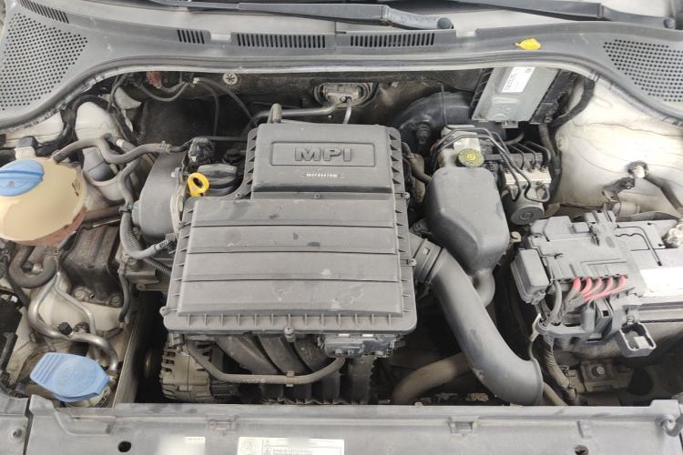 Used Volkswagen Jetta 2017 1.5L Manual Comfort Model Engine Bay