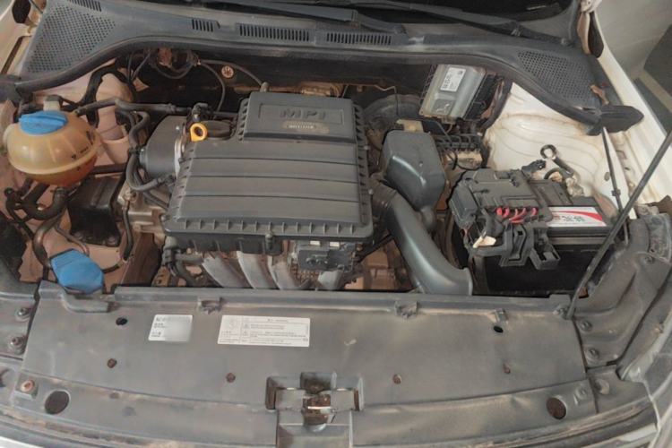 Used Volkswagen Jetta 2017 1.5L Manual Fashion Edition Engine Bay