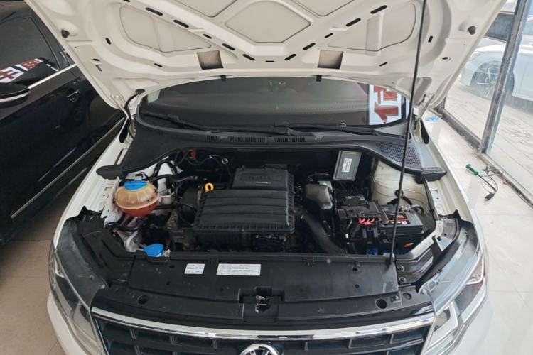 Used Volkswagen Jetta 2017 1.4L Manual Fashion Edition Engine Bay