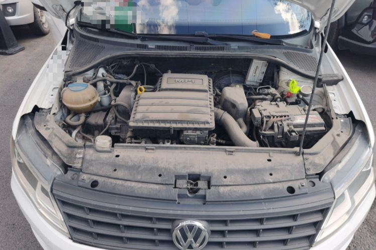 Used Volkswagen Jetta 2017 1.5L Manual Fashion Edition Engine Bay