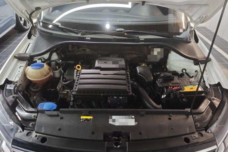 Used Volkswagen Jetta 2017 1.5L Automatic Fashion Model Engine Bay