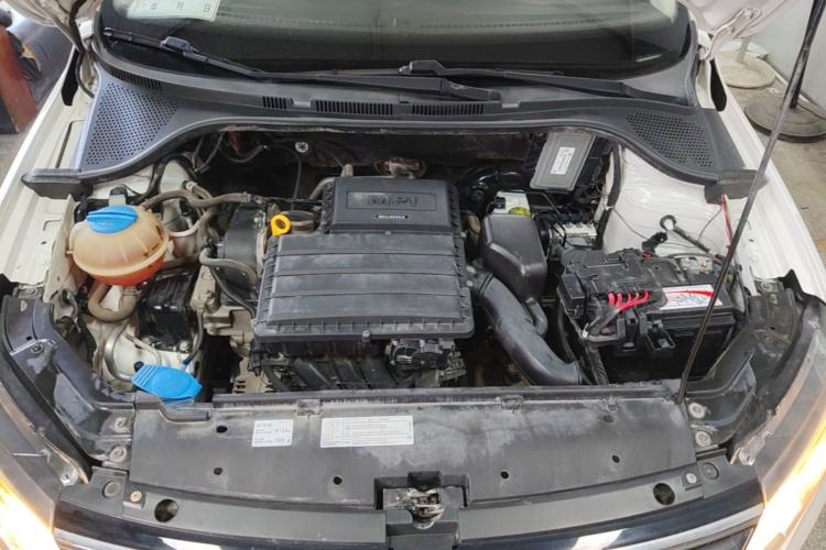 Used Volkswagen Jetta 2017 1.4L Manual Fashion Edition Engine Bay