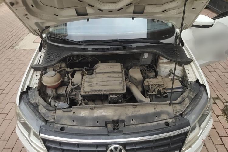 Used Volkswagen Jetta 2017 1.5L Manual Fashion Edition Engine Bay