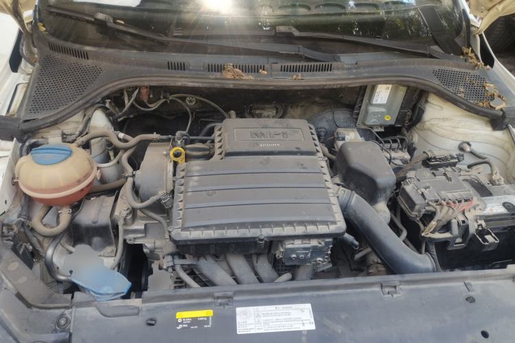 Used Volkswagen Jetta 2017 1.5L Automatic Fashion Model Engine Bay