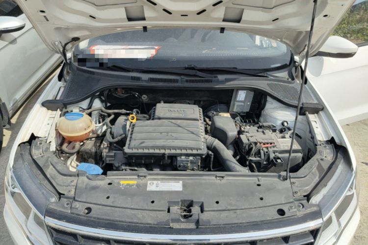 Used Volkswagen Jetta 2017 1.5L Automatic Fashion Model Engine Bay