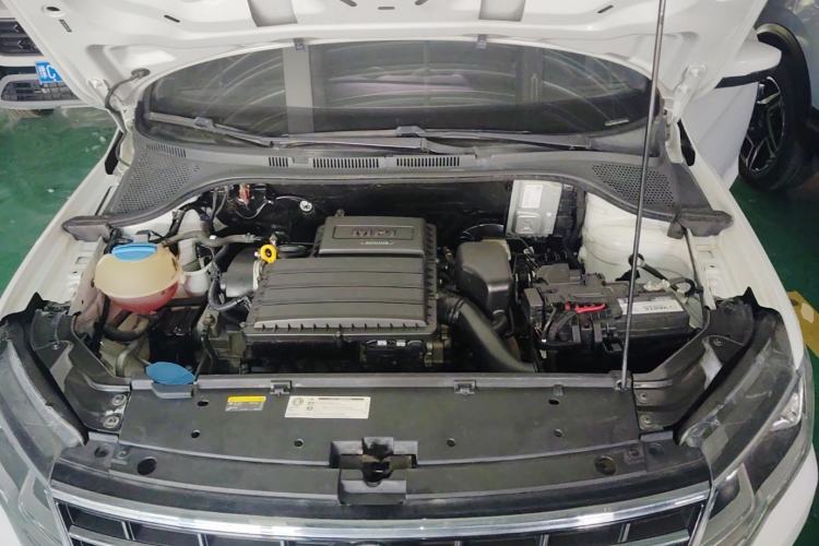 Used Volkswagen Jetta 2017 1.5L Manual Fashion Edition Engine Bay