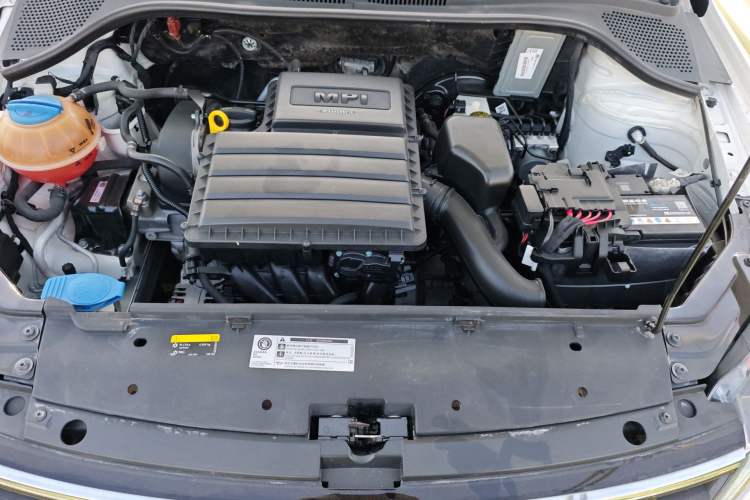 Used Volkswagen Jetta 2017 1.4L Manual Fashion Edition Engine Bay