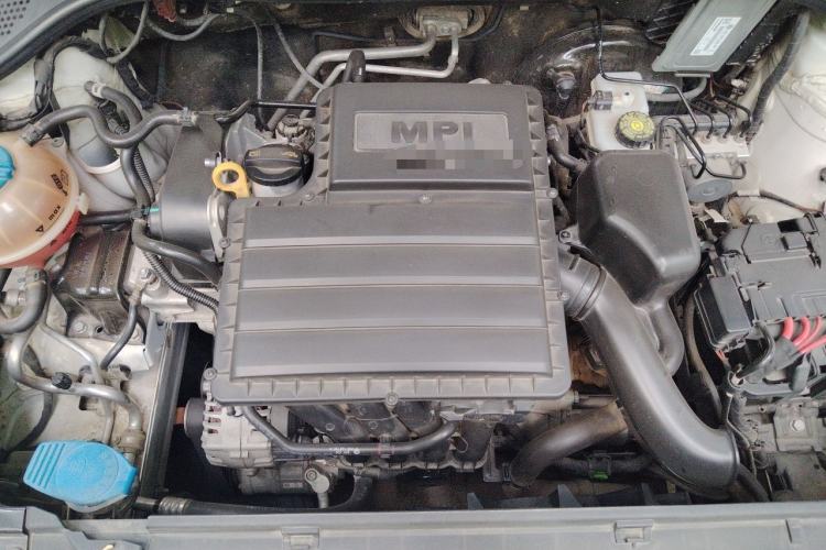 Used Volkswagen Jetta 2017 1.4L Manual Fashion Edition Engine Bay