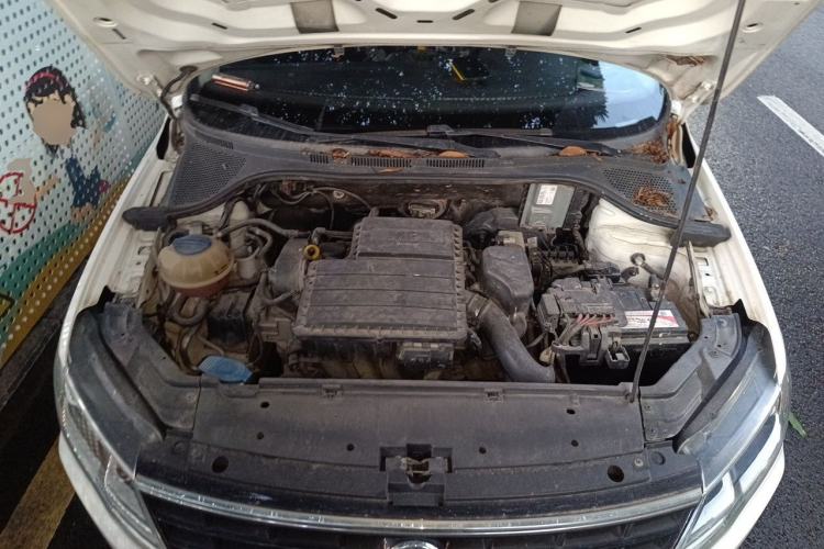 Used Volkswagen Jetta 2017 1.5L Automatic Fashion Model Engine Bay