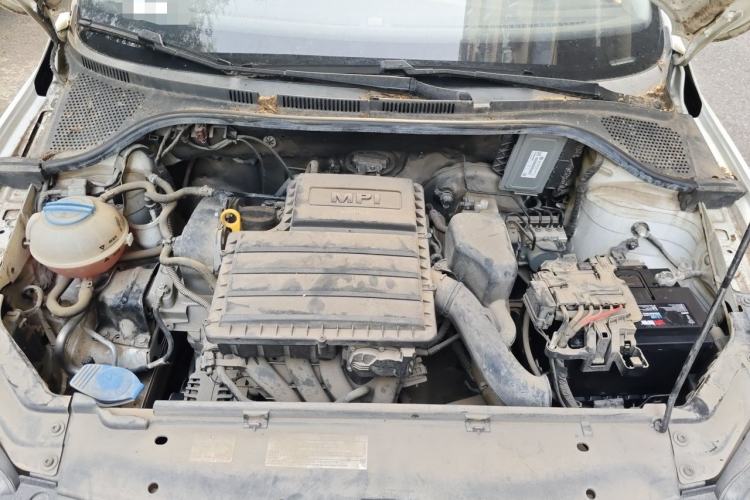 Used Volkswagen Jetta 2017 1.4L Manual Fashion Edition Engine Bay