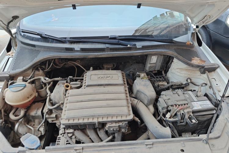 Used Volkswagen Jetta 2017 1.5L Automatic Fashion Model Engine Bay