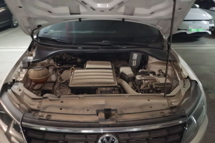 Used Volkswagen Jetta 2017 1.5L Automatic Fashion Model Engine Bay