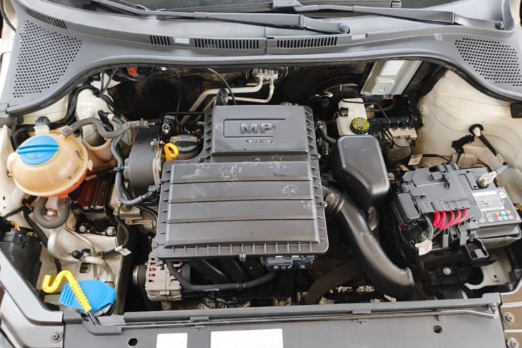 Used Volkswagen Jetta 2017 1.5L Manual Fashion Edition Engine Bay