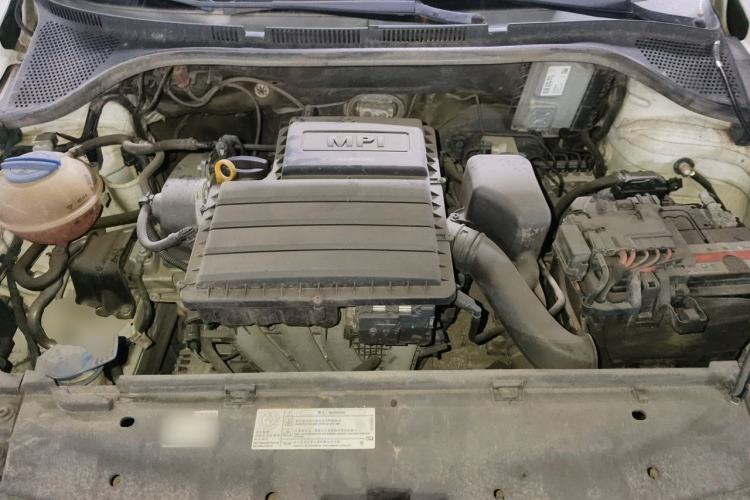 Used Volkswagen Jetta 2017 1.5L Automatic Fashion Model Engine Bay