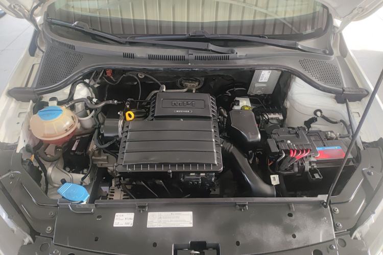 Used Volkswagen Jetta 2017 1.5L Manual Fashion Edition Engine Bay