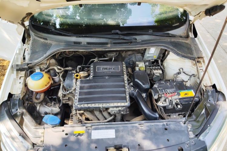 Used Volkswagen Jetta 2017 1.5L Manual Fashion Edition Engine Bay