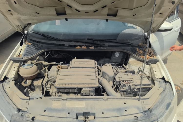 Used Volkswagen Jetta 2017 1.5L Automatic Fashion Model Engine Bay