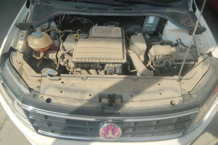Used Volkswagen Jetta 2017 1.5L Automatic Fashion Model Engine Bay