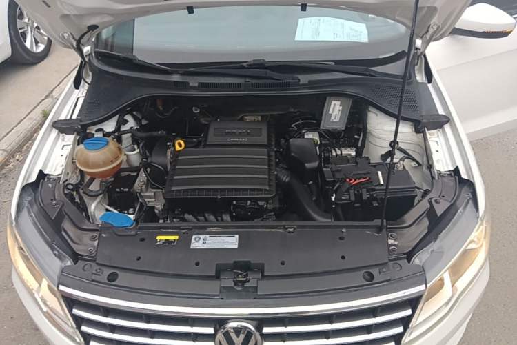 Used Volkswagen Jetta 2017 1.4L Manual Comfort Model Engine Bay