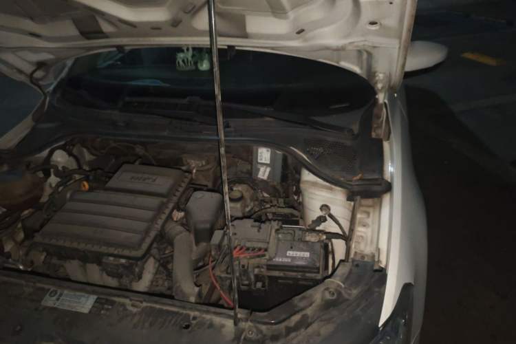 Used Volkswagen Jetta 2017 1.5L Automatic Comfort Model Engine Bay Left