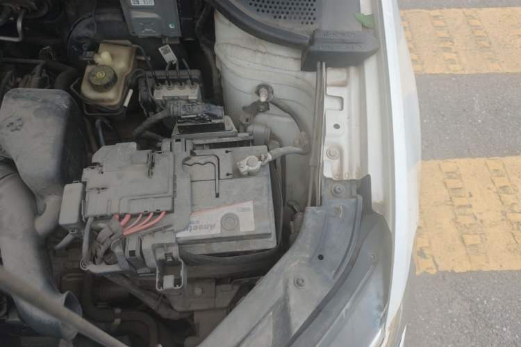 Used Volkswagen Jetta 2017 1.5L Automatic Fashion Model Engine Bay Left