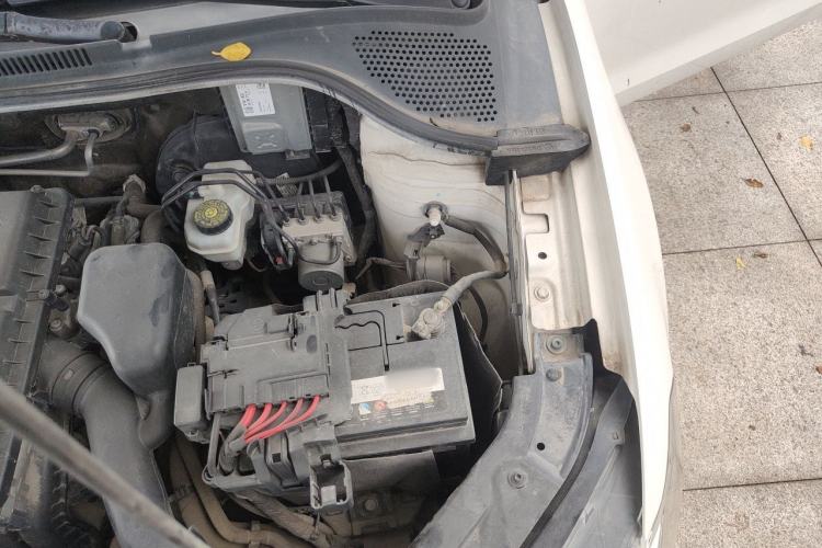 Used Volkswagen Jetta 2017 1.5L Manual Comfort Model Engine Bay Left