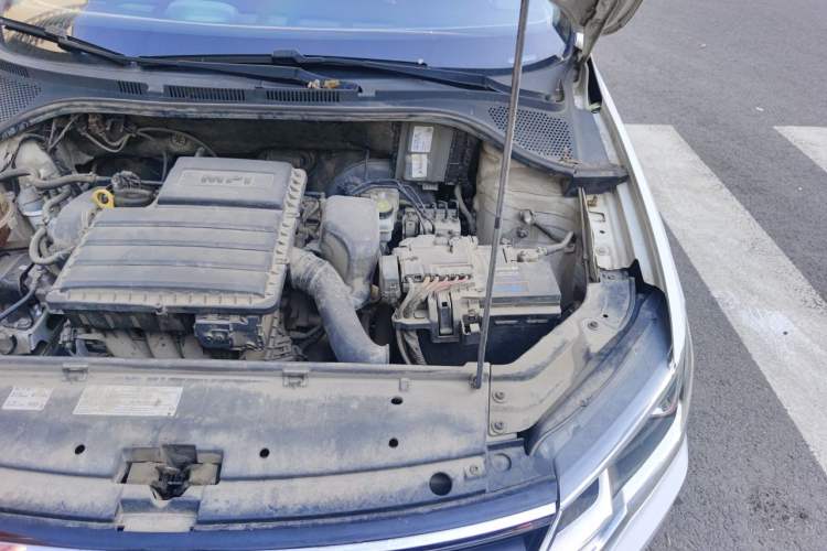 Used Volkswagen Jetta 2017 1.5L Manual Comfort Model Engine Bay Left