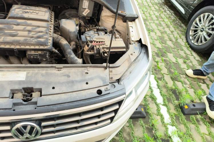 Used Volkswagen Jetta 2017 1.5L Automatic Comfort Model Engine Bay Left