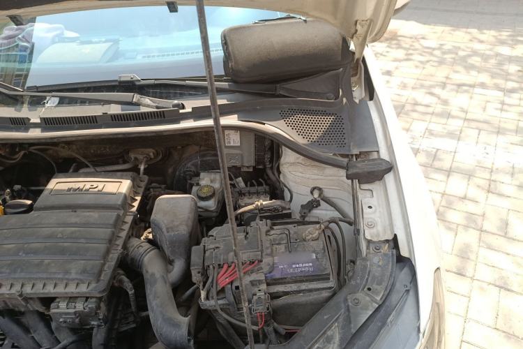 Used Volkswagen Jetta 2017 1.5L Automatic Fashion Model Engine Bay Left
