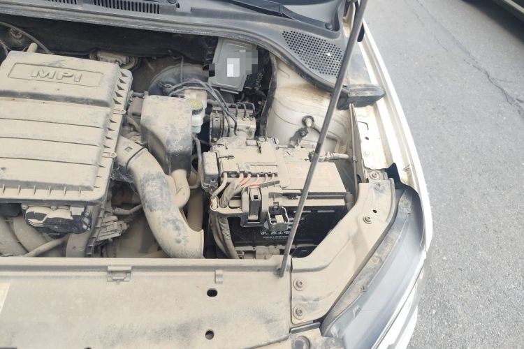 Used Volkswagen Jetta 2017 1.4L Manual Comfort Model Engine Bay Left