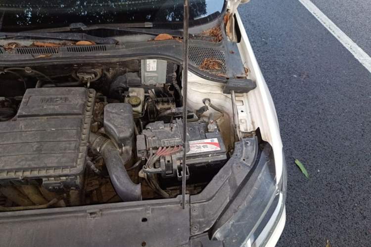 Used Volkswagen Jetta 2017 1.5L Automatic Fashion Model Engine Bay Left
