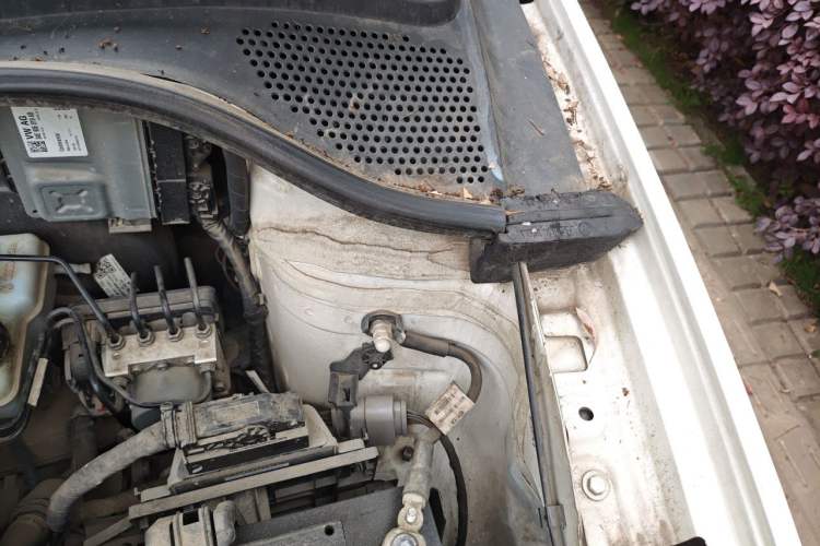 Used Volkswagen Jetta 2017 1.5L Automatic Fashion Model Engine Bay Left