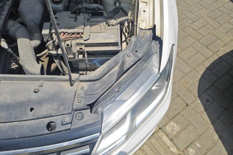 Used Volkswagen Jetta 2017 1.5L Automatic Comfort Model Engine Bay Left