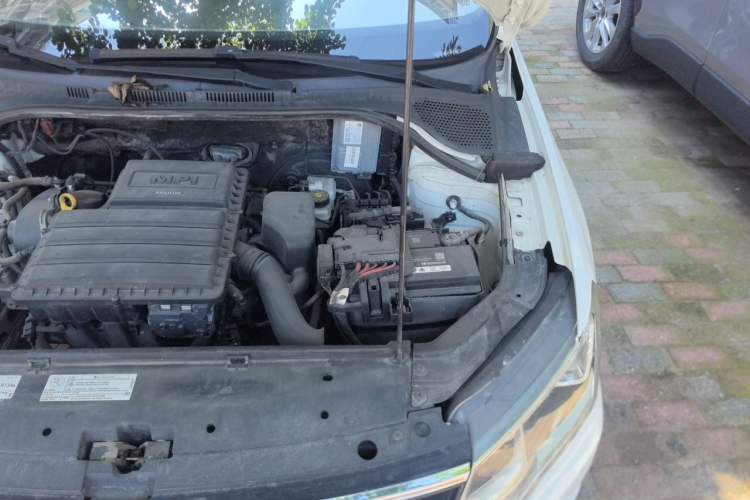 Used Volkswagen Jetta 2017 1.5L Automatic Fashion Model Engine Bay Left