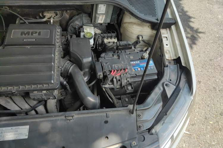 Used Volkswagen Jetta 2017 1.5L Automatic Fashion Model Engine Bay Left