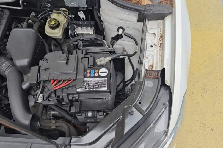 Used Volkswagen Jetta 2017 1.5L Automatic Comfort Model Engine Bay Left