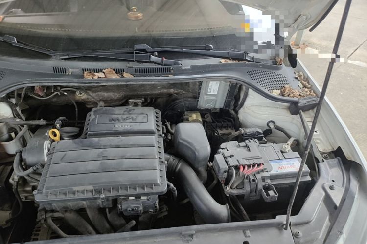 Used Volkswagen Jetta 2017 1.5L Automatic Fashion Model Engine Bay Left