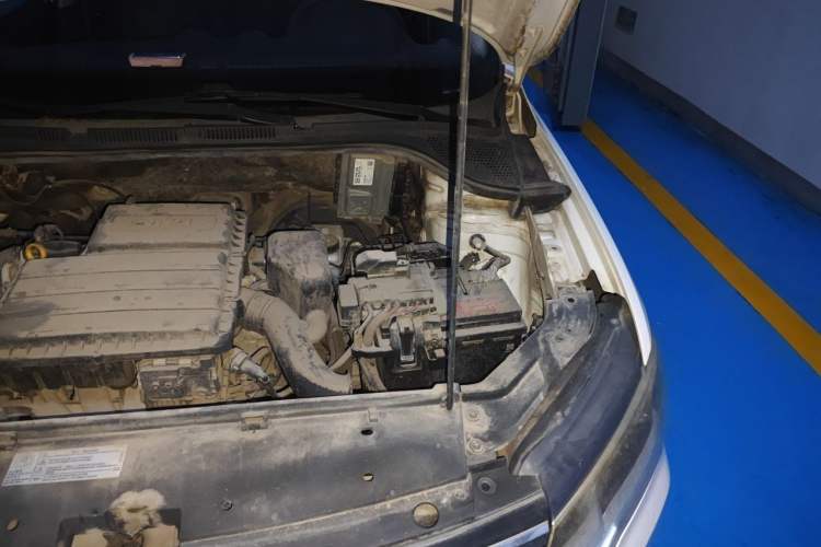 Used Volkswagen Jetta 2017 1.5L Automatic Fashion Model Engine Bay Left